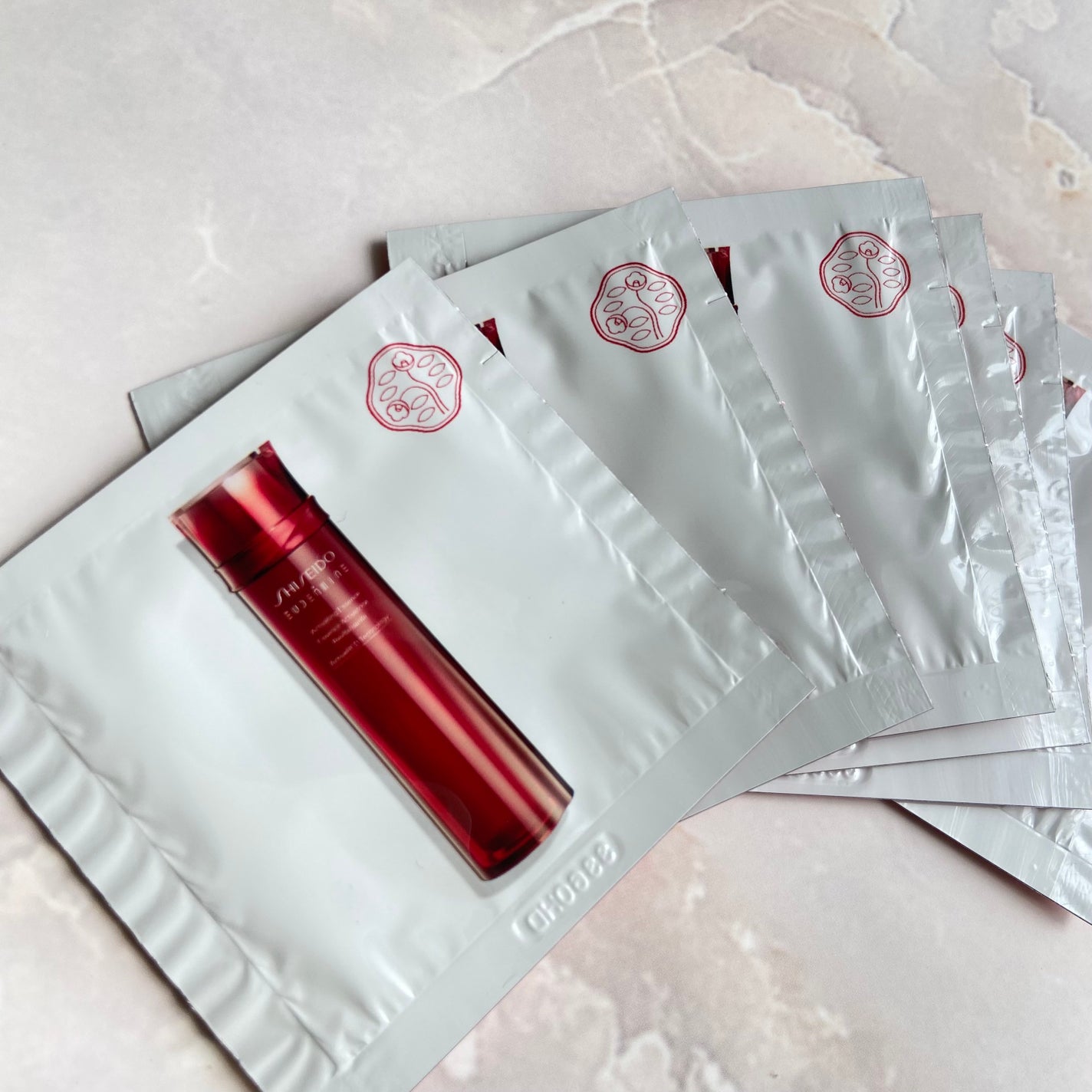 オイデルミン エッセンスローション/SHISEIDO/化粧水を使ったクチコミ(2枚目)