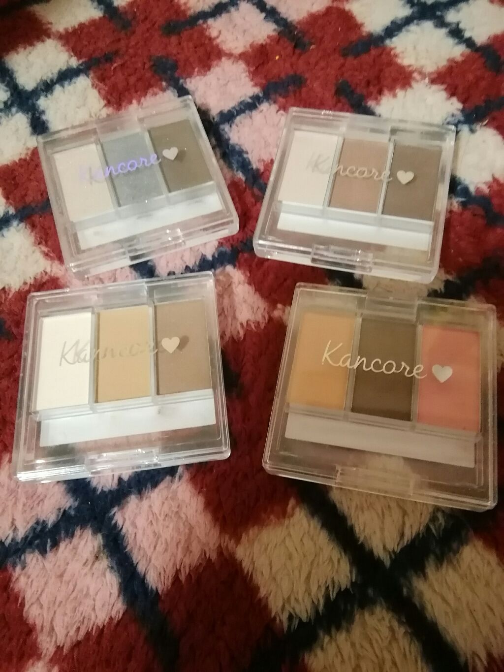カンコレアイシャドウ/DAISO/アイシャドウパレットを使ったクチコミ(1枚目)
