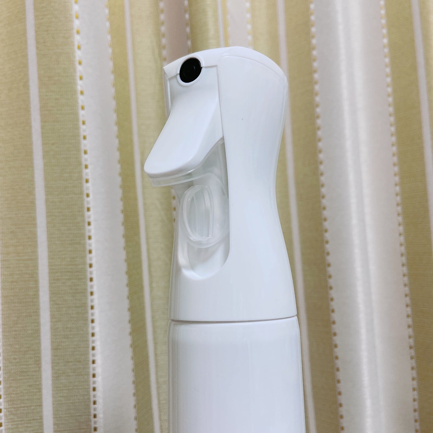 ハル on LIPS 「セリアにて購入しました。長くスプレーできるタイプのスプレーボト..」(2枚目)