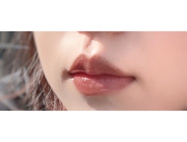 la peau de gem. gemini lip glossのクチコミ「もうすぐバレンタインということで、ブラウンリップが気になる季節じゃないでしょうか😚
でもブラウ.....」（3枚目）