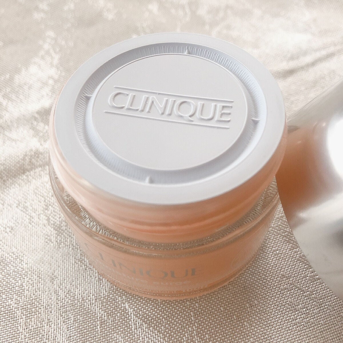 モイスチャー サージ ジェルクリーム 100H/CLINIQUE/フェイスクリームを使ったクチコミ(2枚目)