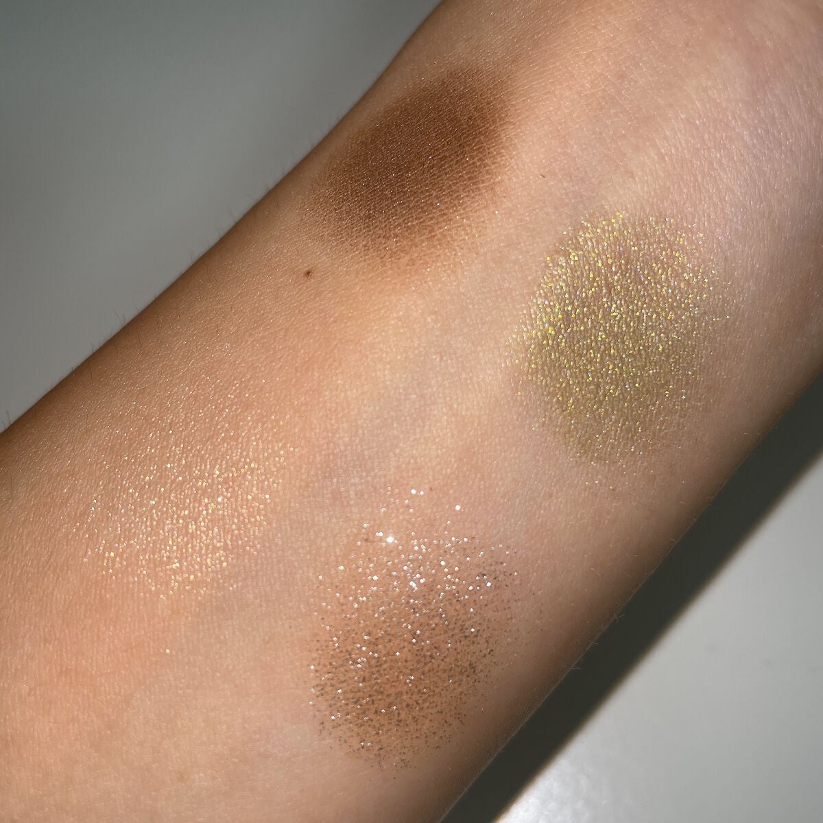 フェイスカラーパレット/チャコット・コスメティクス/アイシャドウパレットを使ったクチコミ(3枚目)