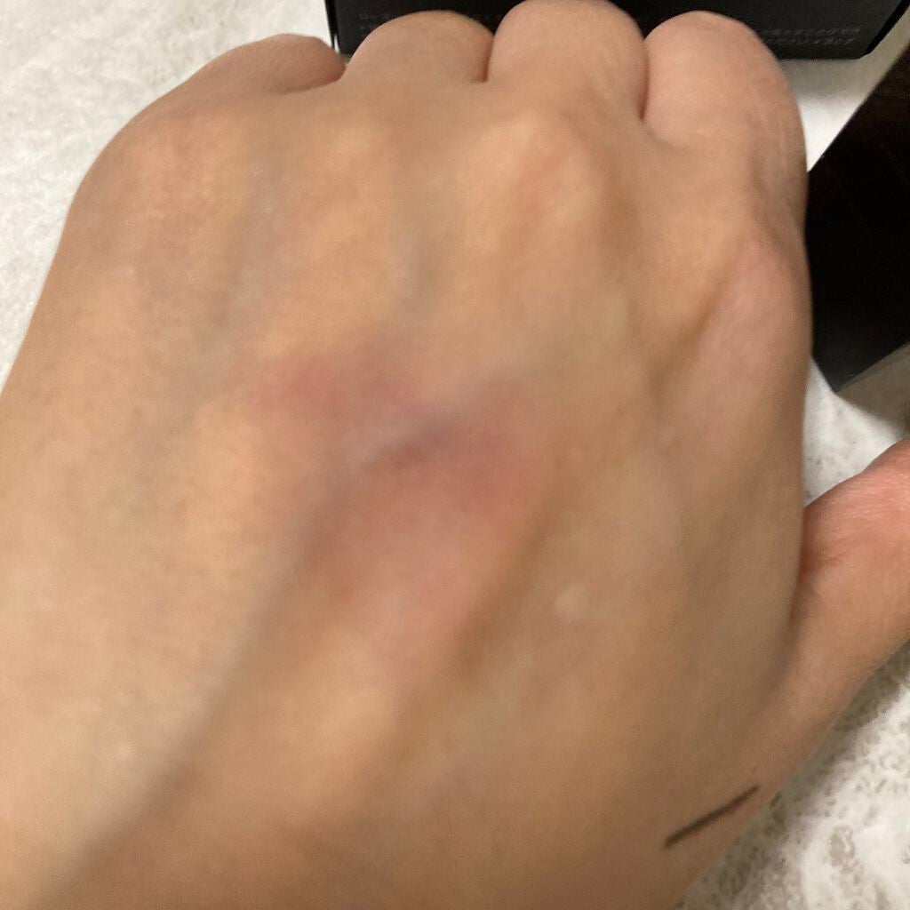 チーク ティント <ウォータリーチーク>/ADDICTION/リキッドチークを使ったクチコミ(3枚目)