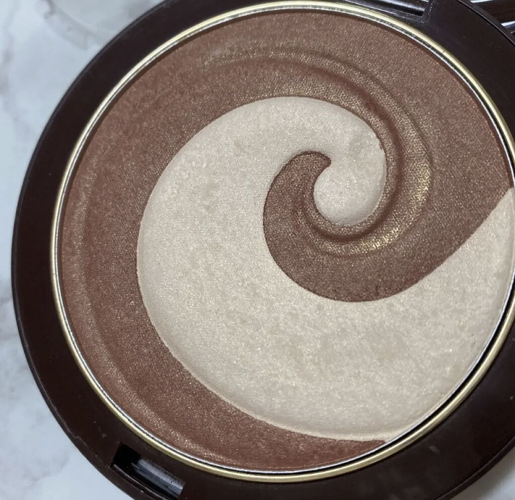 クリーム キャラメル シマー パウダー/ESTEE LAUDER/プレストパウダーを使ったクチコミ（2枚目）