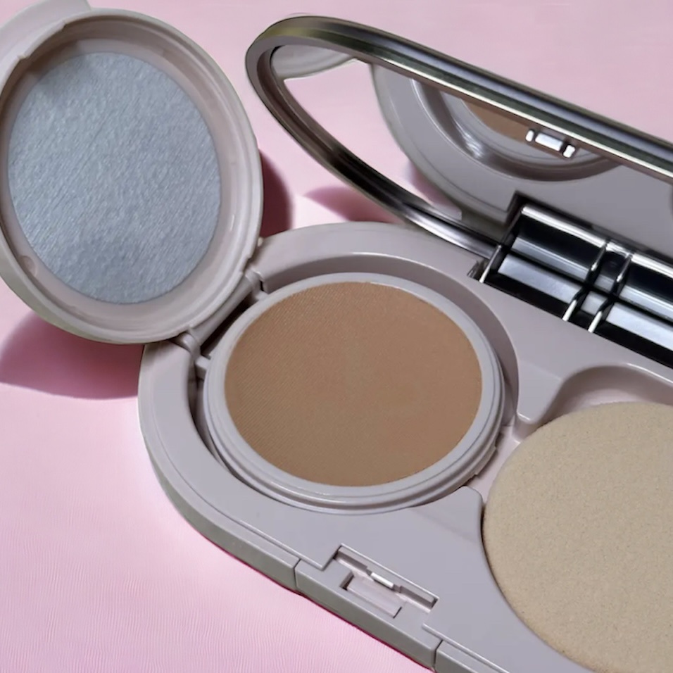 エクラタン ジェル ファンデーション S 103/PAUL & JOE BEAUTE/その他ファンデーションを使ったクチコミ（2枚目）