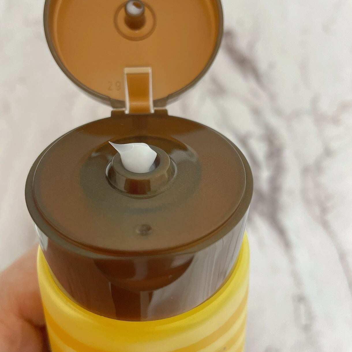 orange_glow_kwm on LIPS 「ハニーチェダメージリペアヘアマスクYR ✨あのハニーチェダメー..」(2枚目)