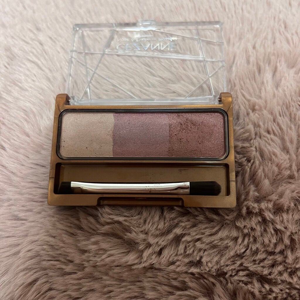 ノーズ&アイブロウパウダー/CEZANNE/パウダーアイブロウを使ったクチコミ(4枚目)