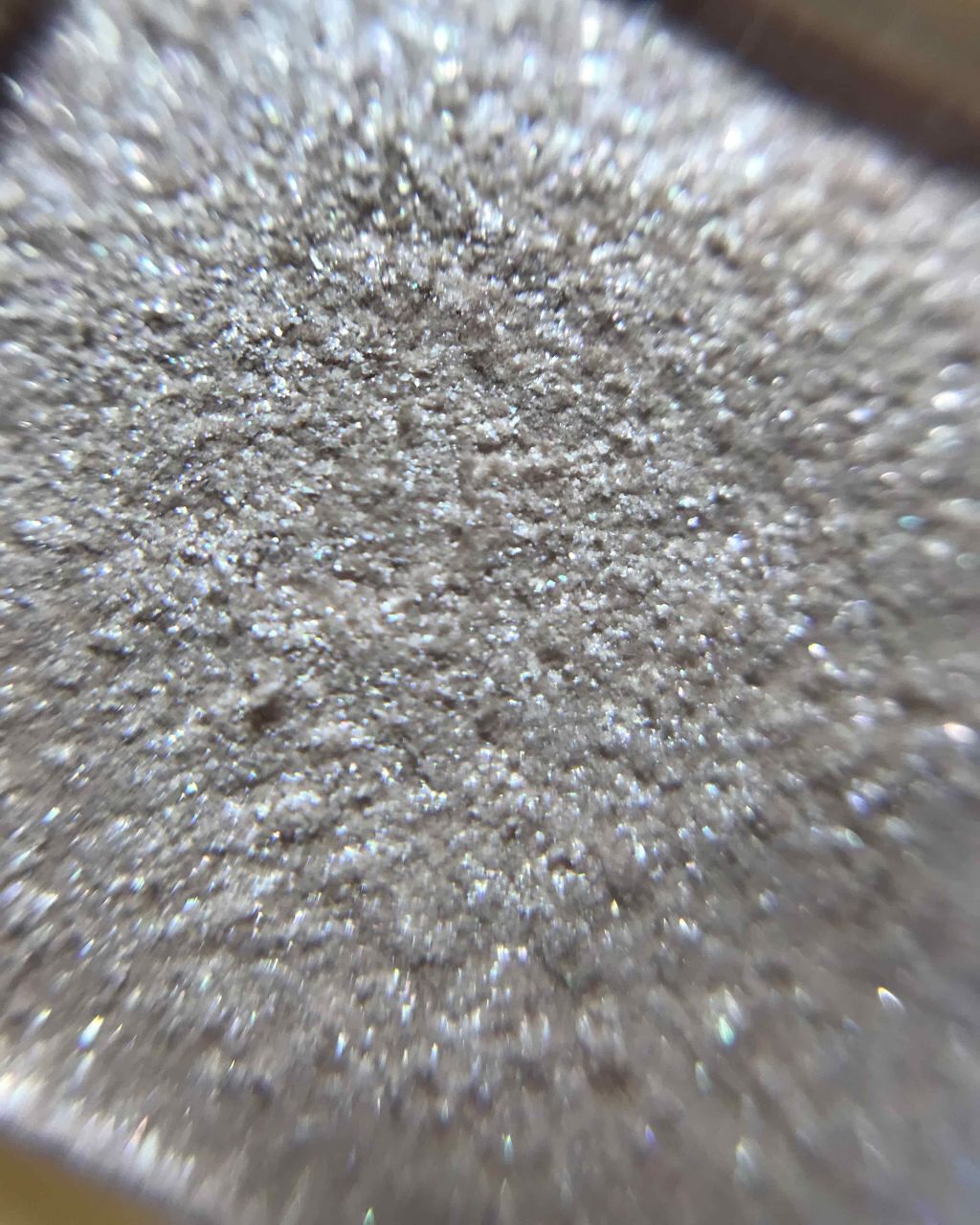 アイカラー/ettusais/単色アイシャドウを使ったクチコミ(2枚目)