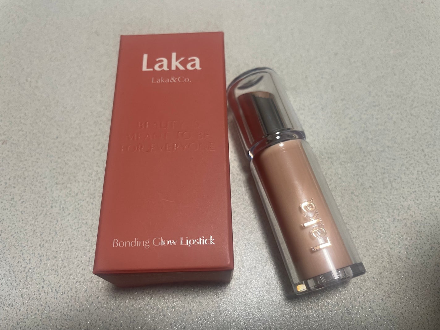 ボンディンググロウリップスティック/Laka/口紅を使ったクチコミ(1枚目)