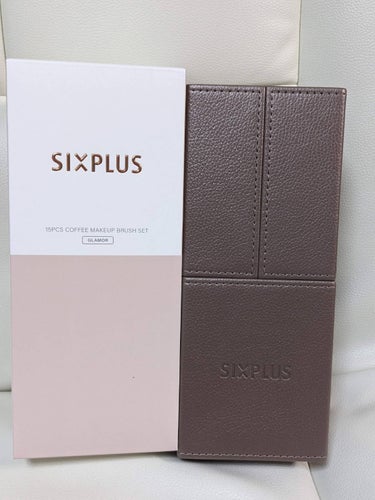 SIXPLUS
魅力のコーヒー色 メイクブラシ15本セット

使用していたブラシが古くなってきたので
購入してみました。

この値段でこの質、本数
とてもお得だったと思います。

種類もたくさんあったので
どれにするか悩んだけど
筆を立てれるケースが気になって
こちらに決めました。

どの用途なのかブラシに書いてくれてるのもよかったです。



#お値段以上コスメ 
#SIXPLUS
#魅力のコーヒー色 メイクブラシ15本セット

の画像 その0