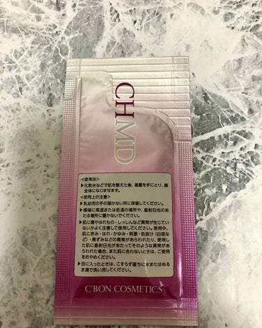 シーボン． シーボン CHエッセンス MDのクチコミ「シーボン
CHエッセンス MDを使用しました✨

化粧水のあとに使用する美容液です。

医薬部.....」（1枚目）