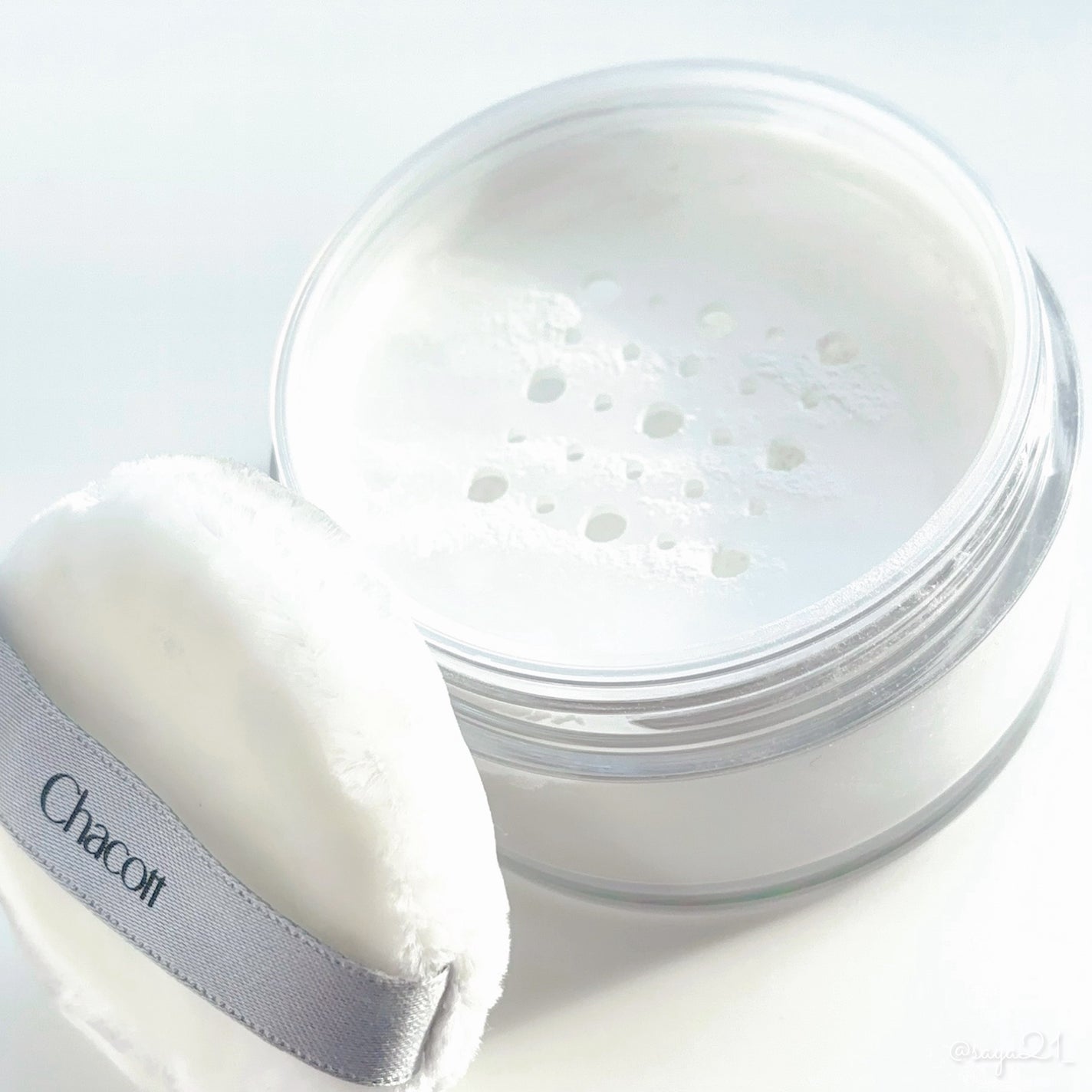 フィニッシングパウダー マット/チャコット・コスメティクス/ルースパウダーを使ったクチコミ(2枚目)