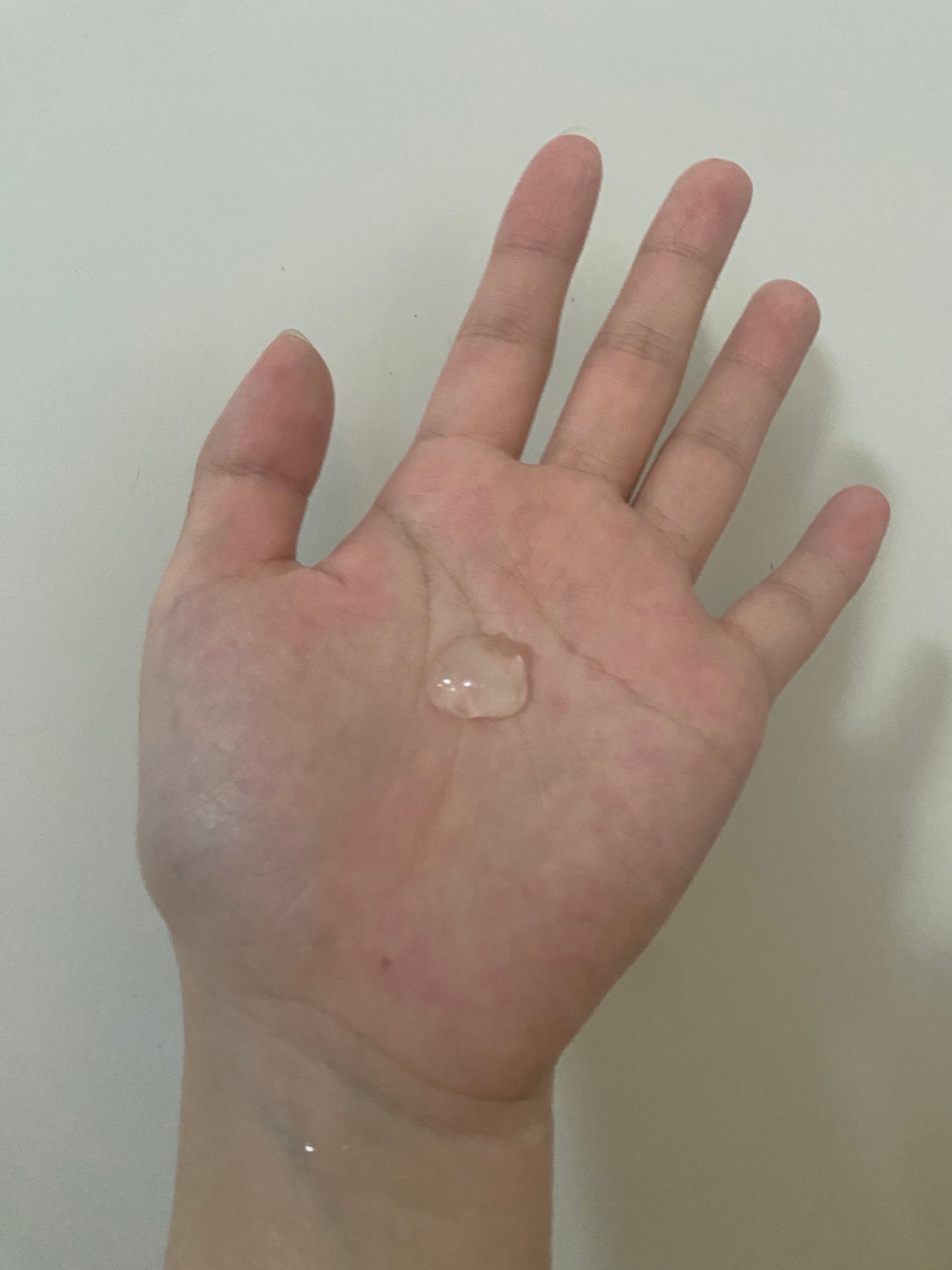 アロエ配合ピーリングジェル/DAISO/ピーリングを使ったクチコミ(2枚目)