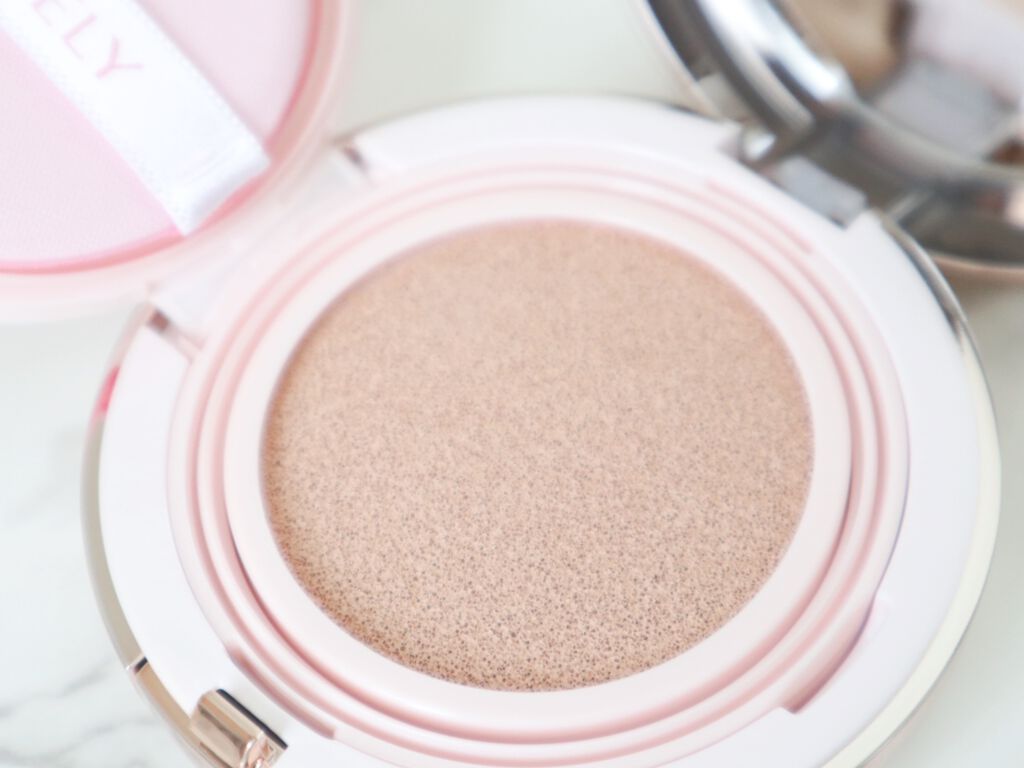 オーラ グロー クッション/VELY VELY/クッションファンデーションを使ったクチコミ(2枚目)