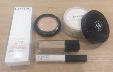 プードゥル ユニヴェルセル リーブル N/CHANEL/ルースパウダーを使ったクチコミ（1枚目）