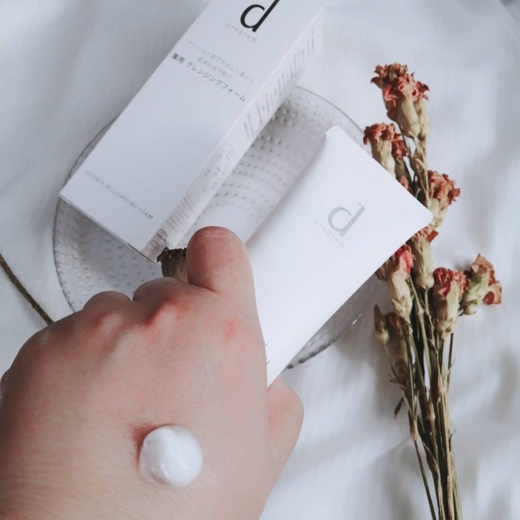 エッセンスイン クレンジングフォーム/d プログラム/洗顔フォームを使ったクチコミ（2枚目）