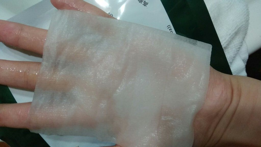 CICA フェイスマスク D/DAISO/シートマスク・パックを使ったクチコミ(3枚目)