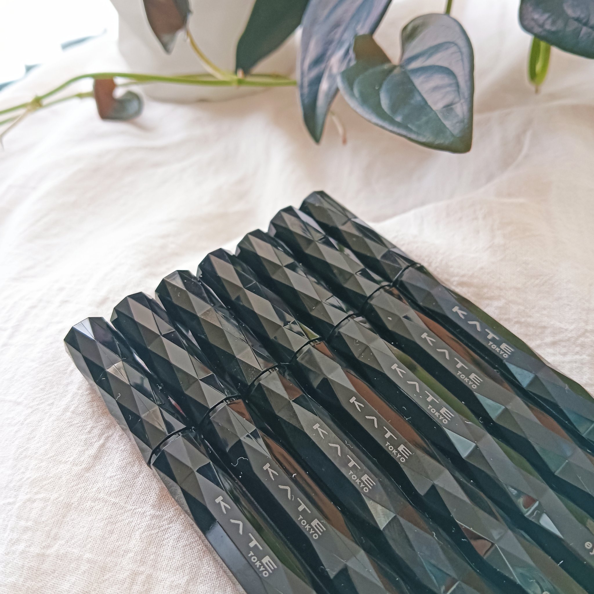 スーパーシャープライナーEX4.0 BR-3 ウォームブラウン/KATE/リキッドアイライナーを使ったクチコミ（2枚目）