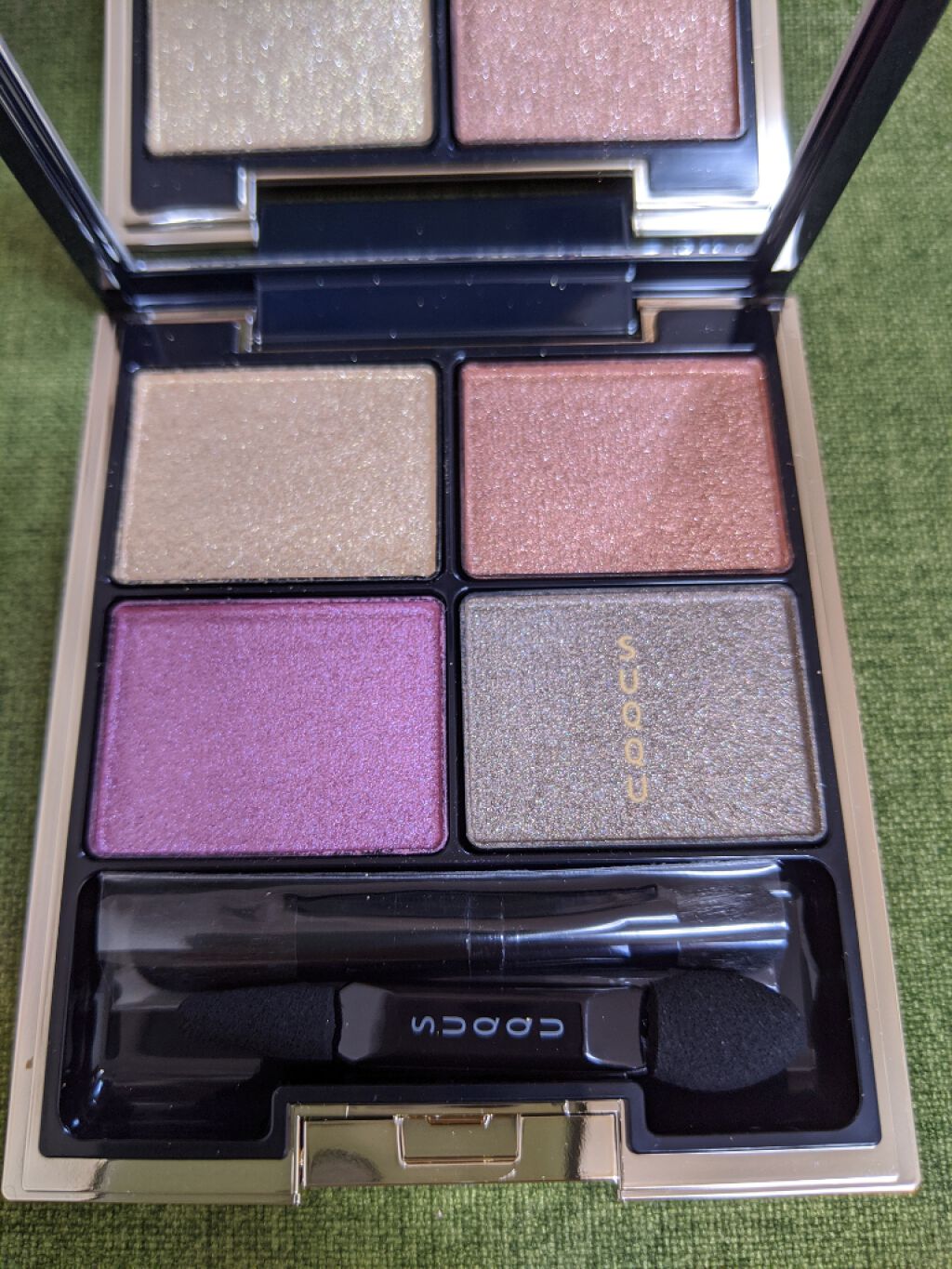 デザイニング カラー アイズ/SUQQU/アイシャドウパレットを使ったクチコミ(2枚目)