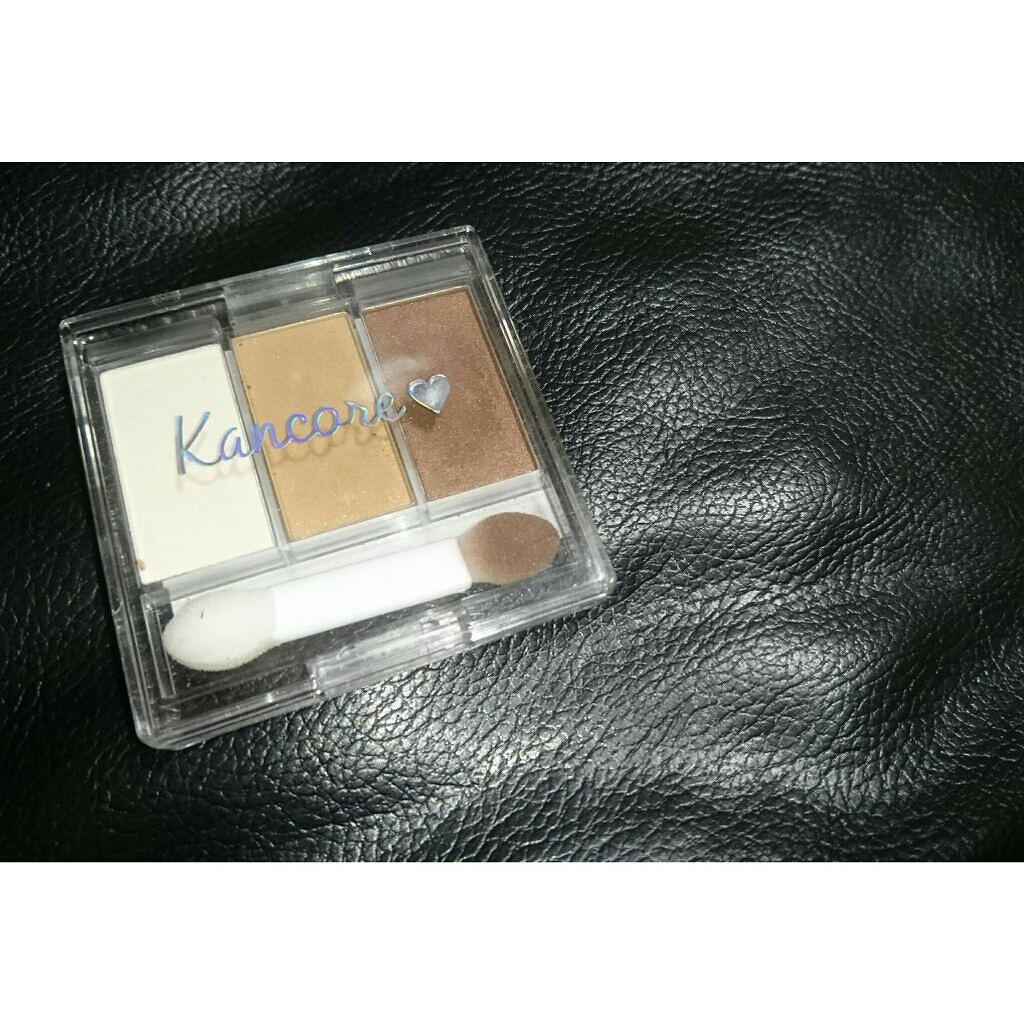 カンコレアイシャドウ/DAISO/アイシャドウパレットを使ったクチコミ(1枚目)