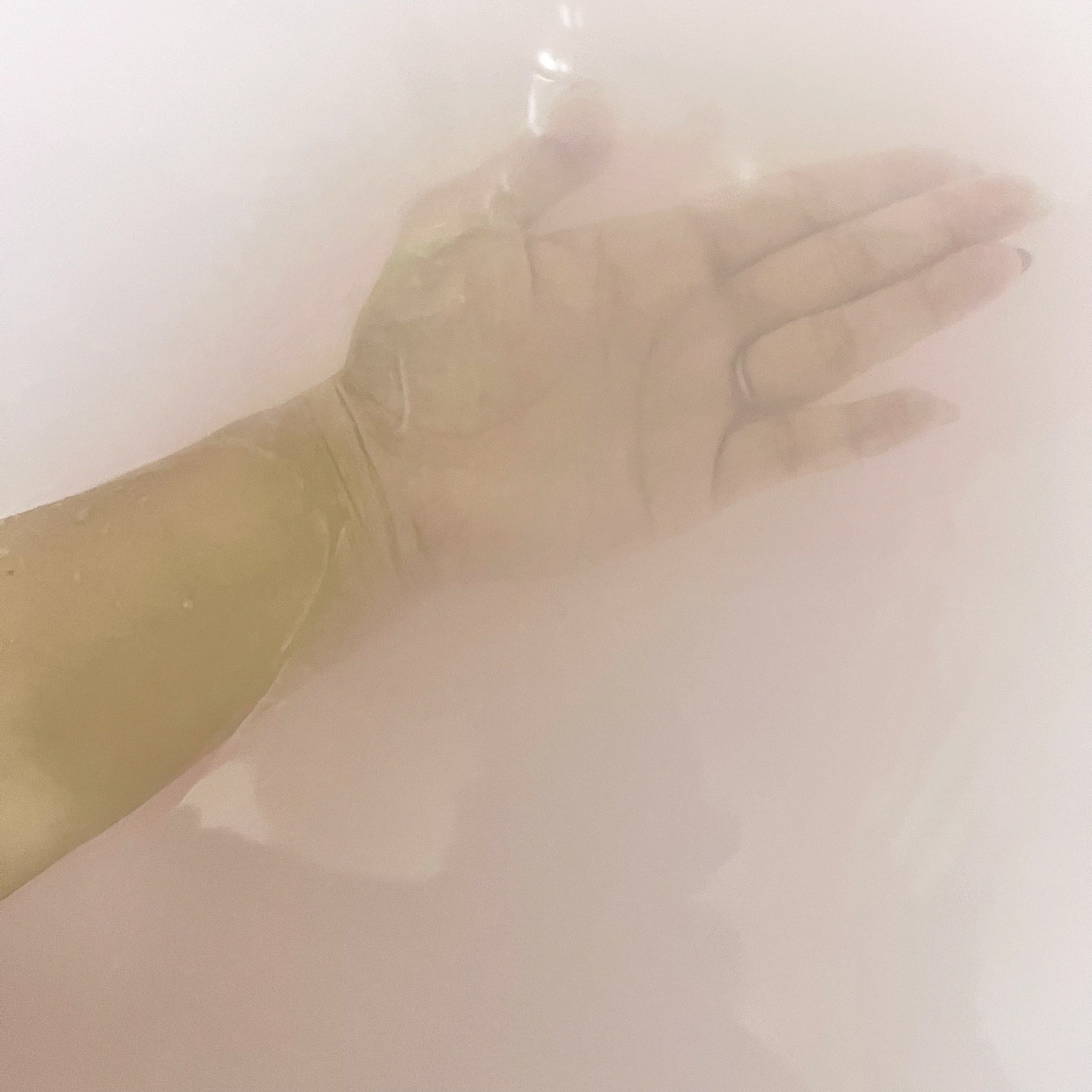 カームナイトドリーミング　バスタブレット/YOLU/炭酸系入浴剤を使ったクチコミ（3枚目）