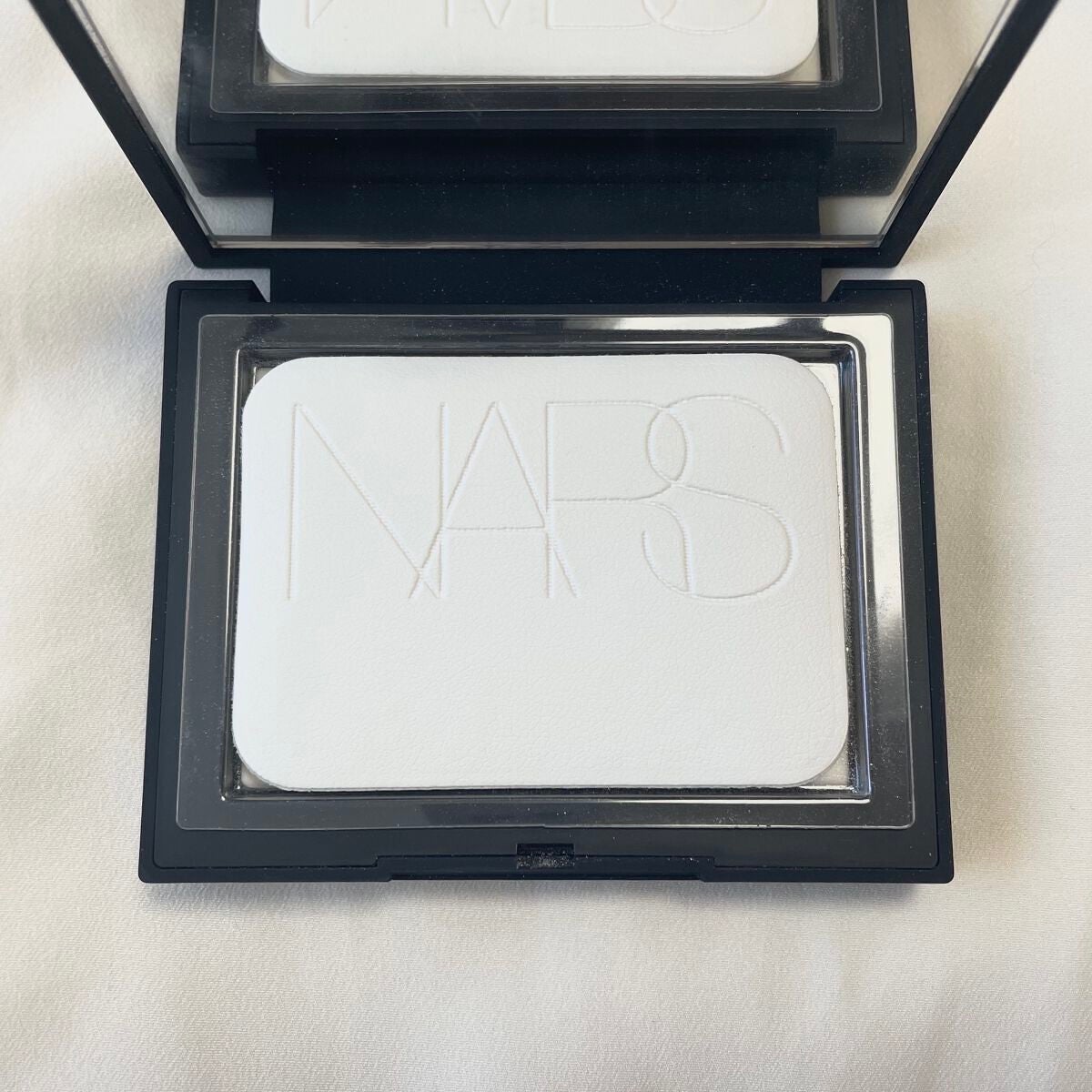 ライトリフレクティングセッティングパウダー プレスト N/NARS/プレストパウダーを使ったクチコミ(3枚目)