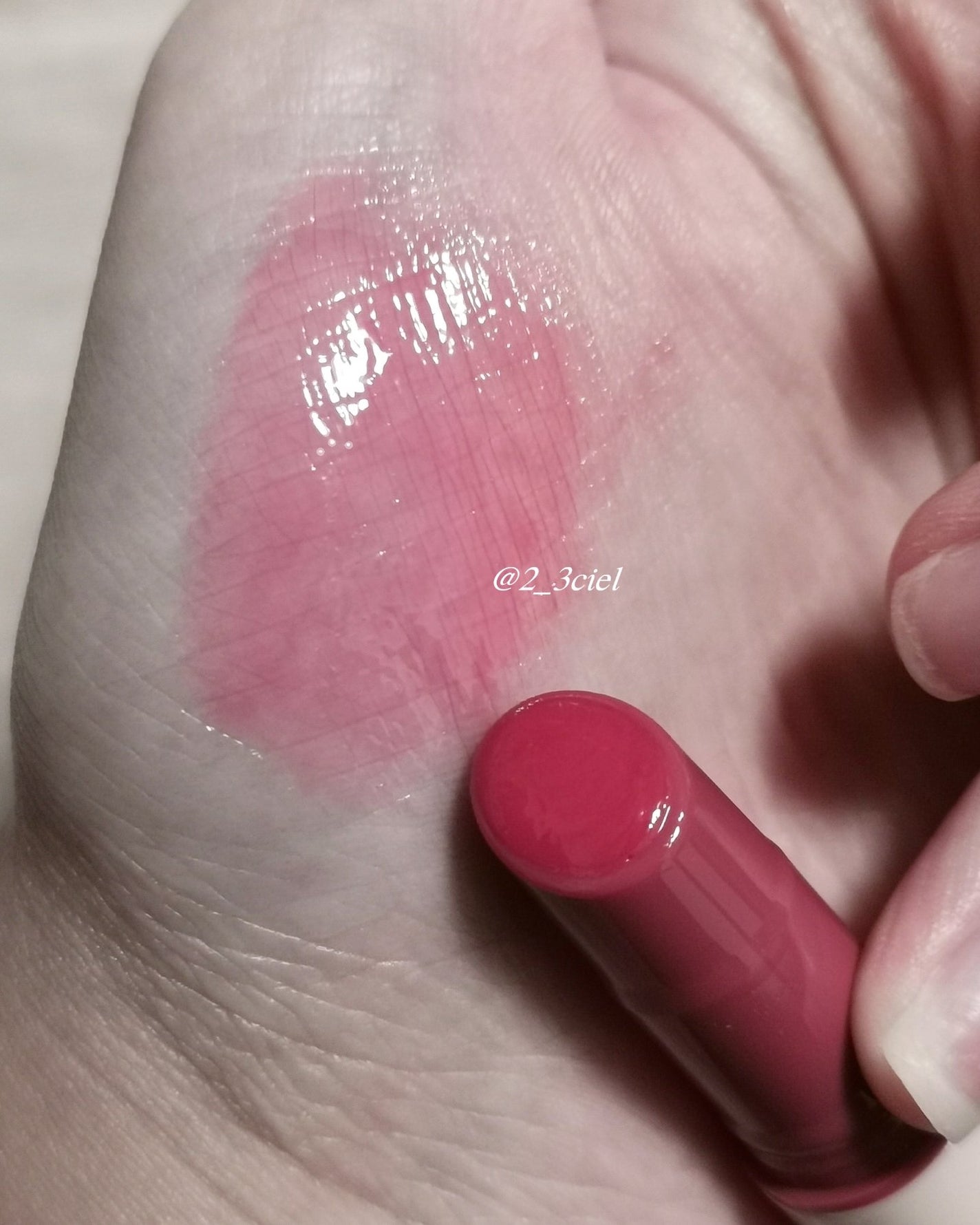 ハニーメルティングリップ/ネイチャーリパブリック/口紅を使ったクチコミ(3枚目)