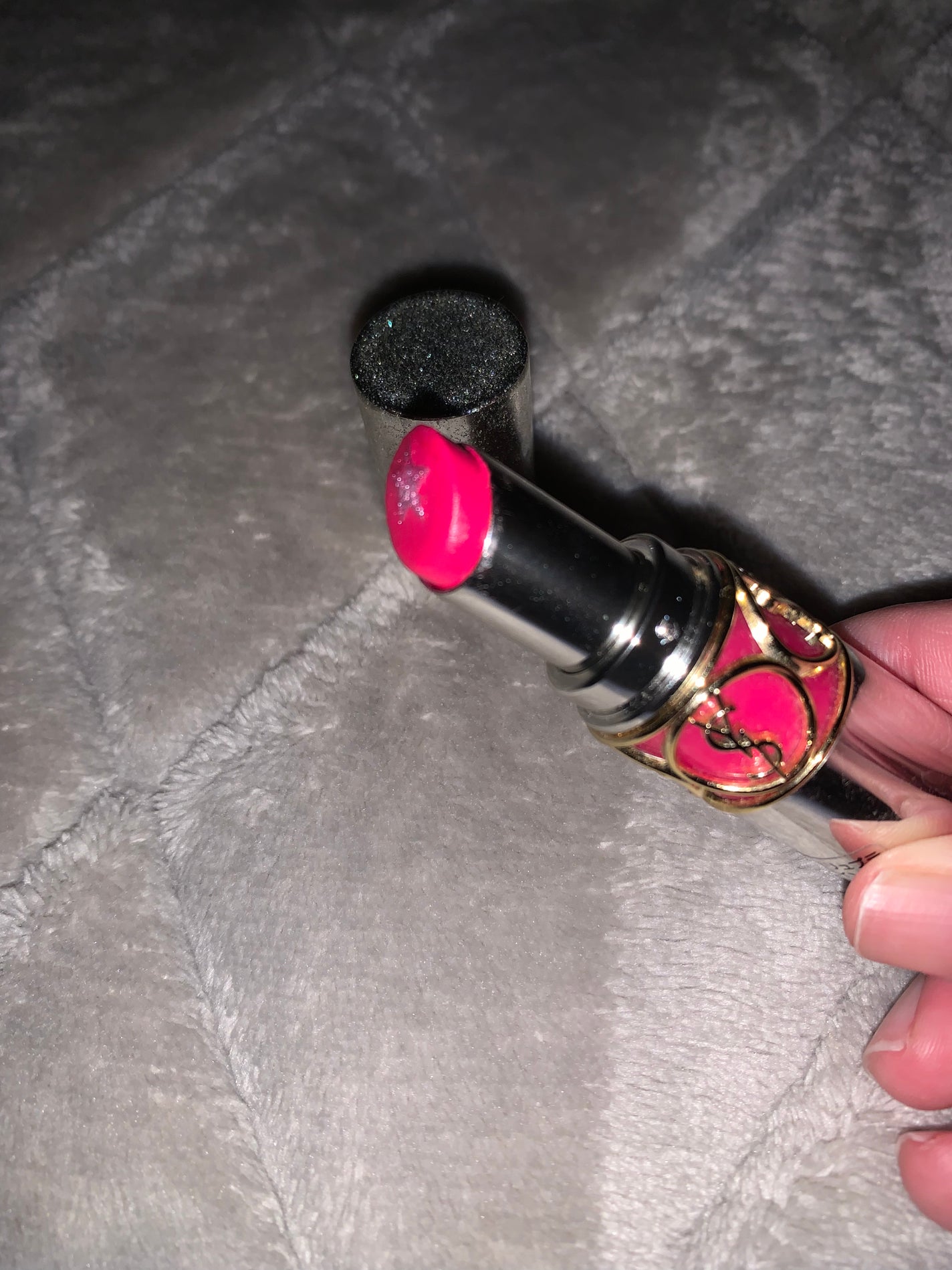 ルージュ ヴォリュプテ シャイン/YVES SAINT LAURENT BEAUTE/口紅を使ったクチコミ(2枚目)