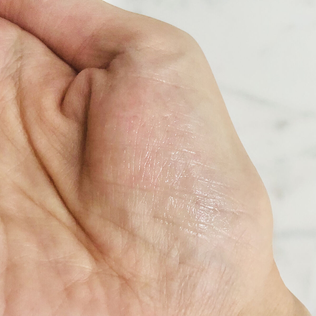 薬用リップケア モイスト ＜医薬部外品＞/アベンヌ/リップクリームを使ったクチコミ（3枚目）