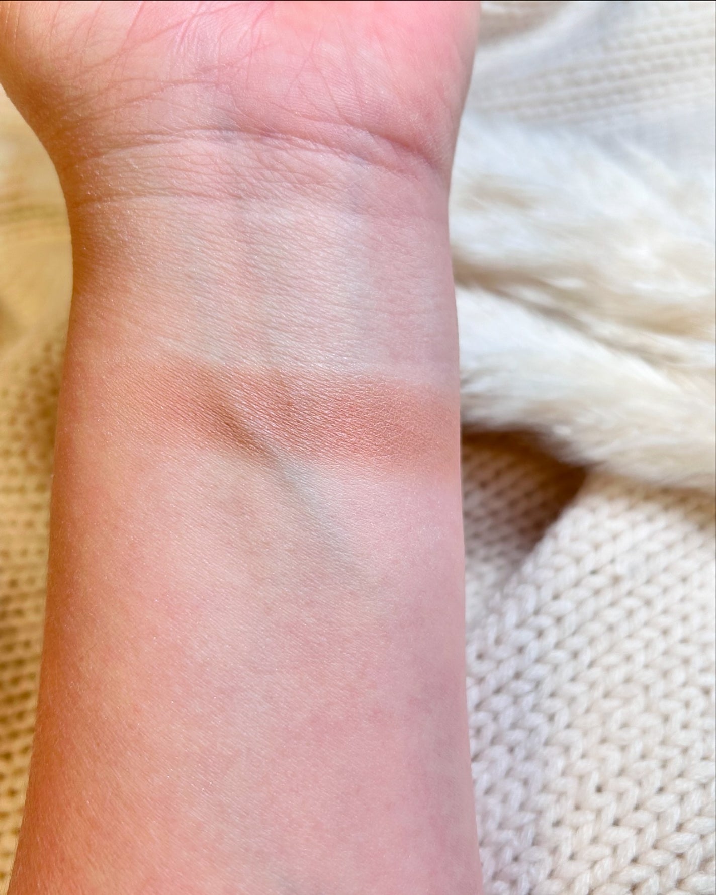 ストロビングフェイスキューブ/TWO SLASH FOUR/ハイライトを使ったクチコミ(5枚目)