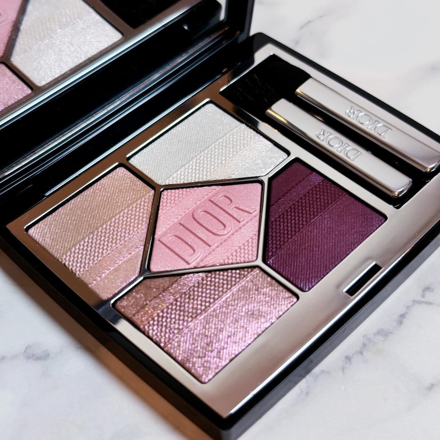 ディオールショウ サンク クルール/Dior/アイシャドウを使ったクチコミ(3枚目)