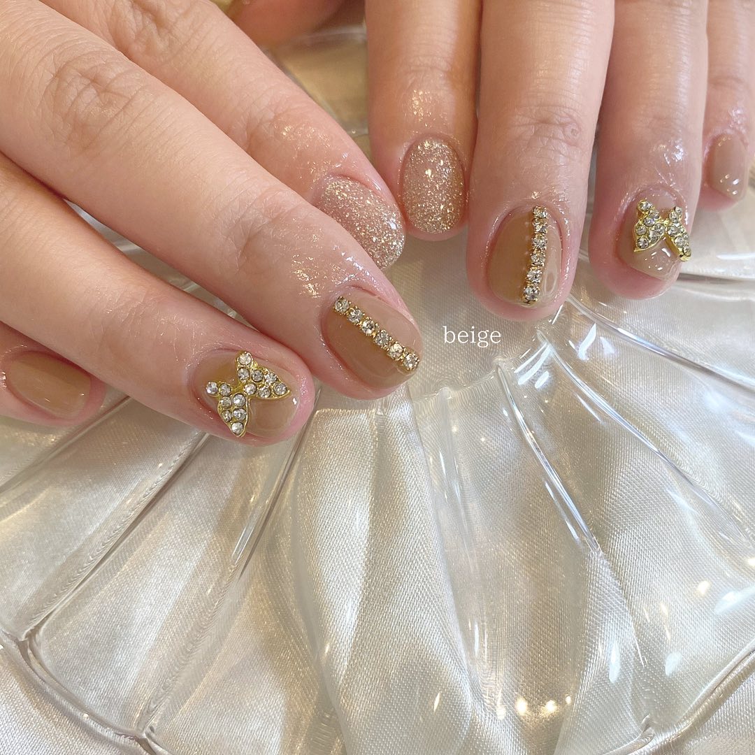 #福岡ネイル,#マグネットネイル,#オーロラネイル,#夏ネイル,#冬ネイル,#韓国ネイル,#クリアネイル,#ジェルネイル,#ショートネイル,#ニュアンスネイル,#天神ネイル,#シンプルネイル,#ミラーネイル,#大人ネイル,#オフィスネイル,#オーロラミラーネイル,#ショートネイル,#氷ネイル,#キラキラネイル,#フットネイル,#ウルウルネイル,#韓国風ネイル,#ラメネイルのネイルデザイン