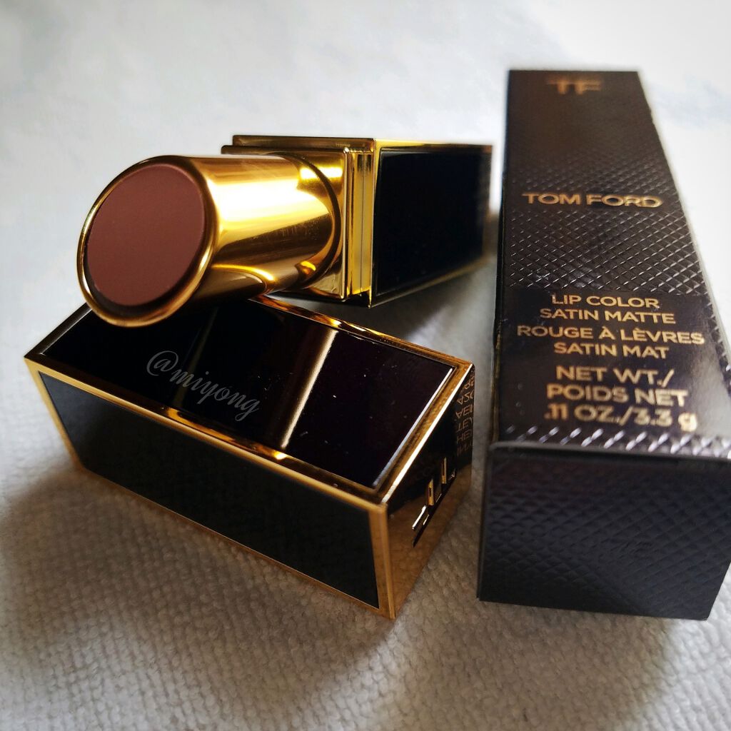 リップ カラー サテン マット/TOM FORD BEAUTY/口紅を使ったクチコミ(3枚目)