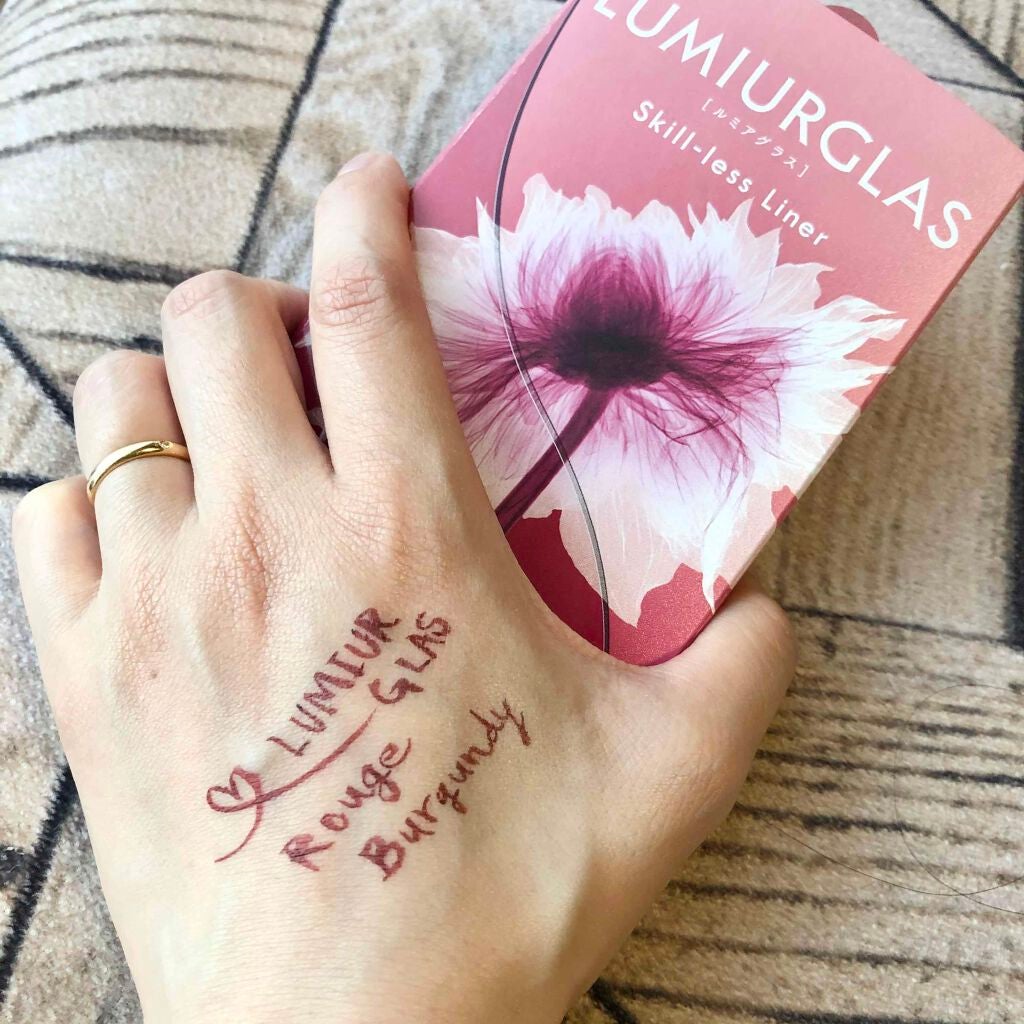 スキルレスライナー/LUMIURGLAS/リキッドアイライナーを使ったクチコミ(2枚目)