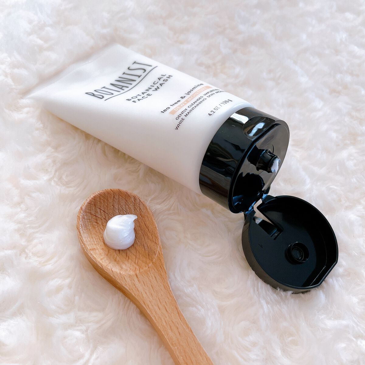 ボタニカルフェイスウォッシュ デューイーモイスチャー/BOTANIST/洗顔フォームを使ったクチコミ（2枚目）