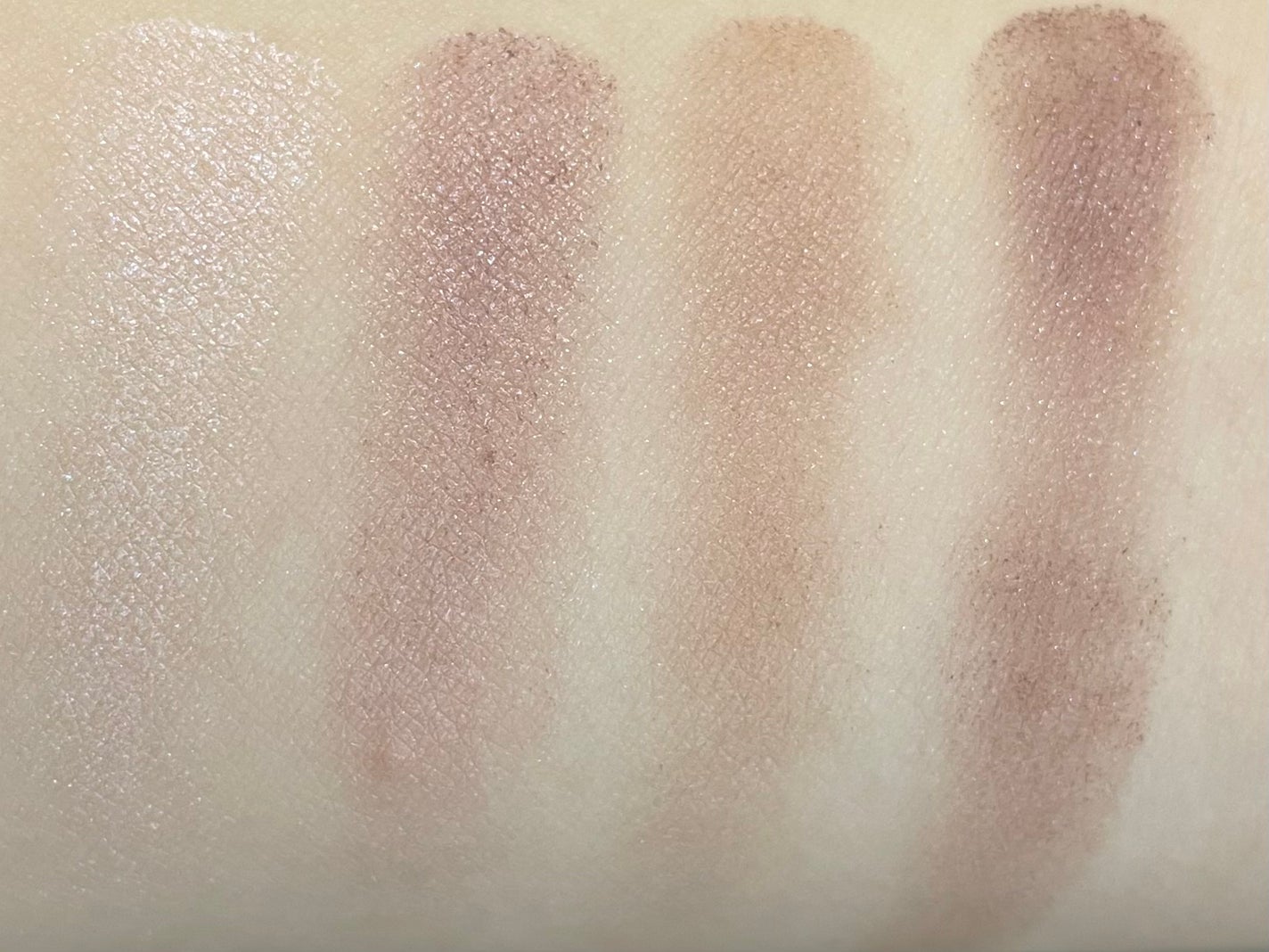 スキニーリッチシャドウ/excel/アイシャドウパレットを使ったクチコミ(2枚目)