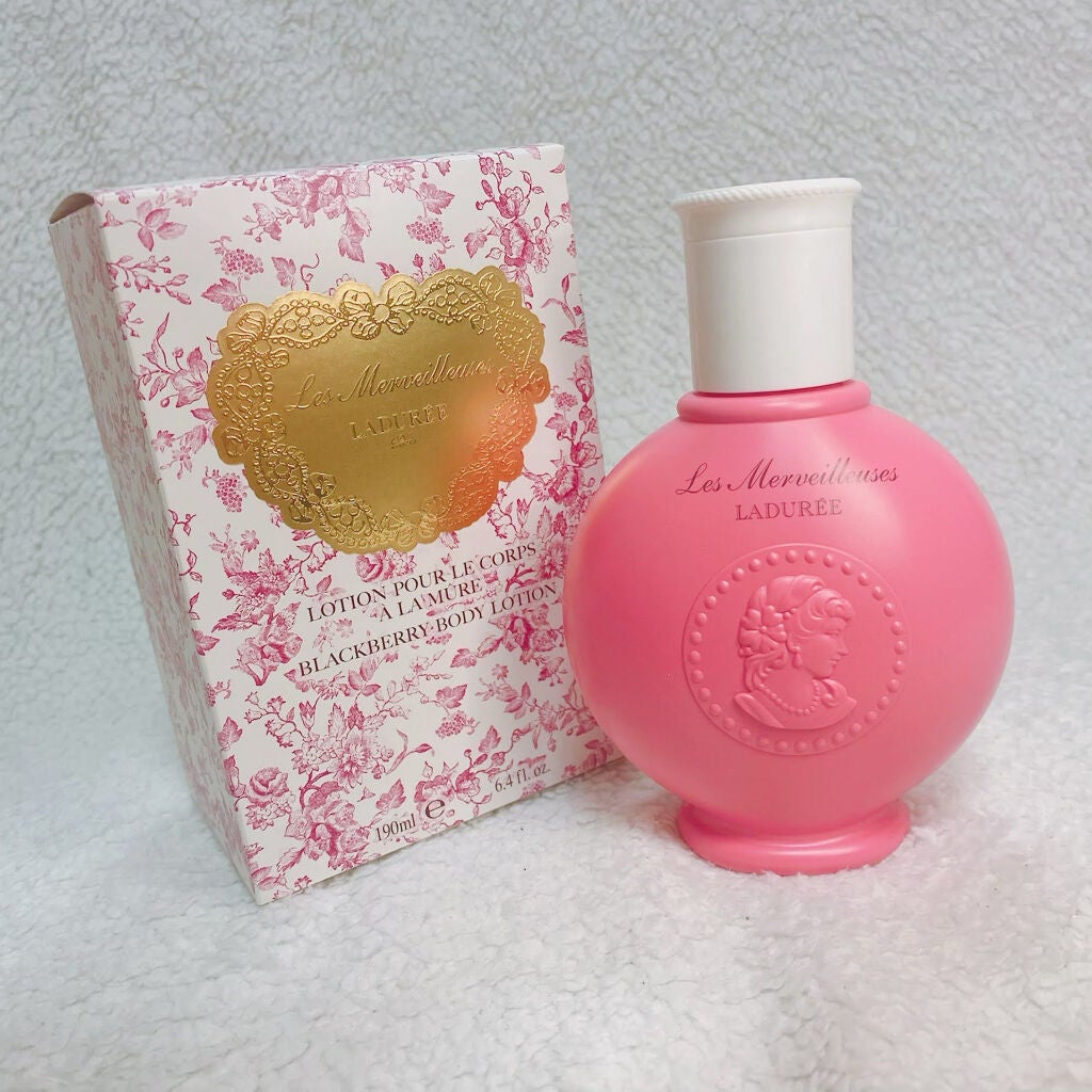 ブラックベリー ボディローション/レ・メルヴェイユーズ ラデュレ/ボディローションを使ったクチコミ(1枚目)