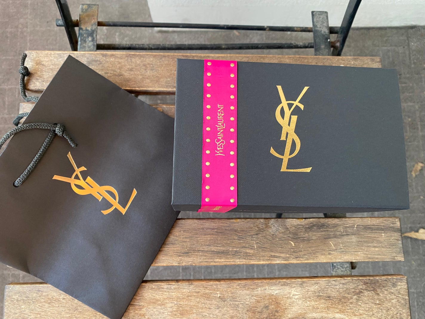 クチュール ミニ クラッチ/YVES SAINT LAURENT BEAUTE/アイシャドウパレットを使ったクチコミ(6枚目)