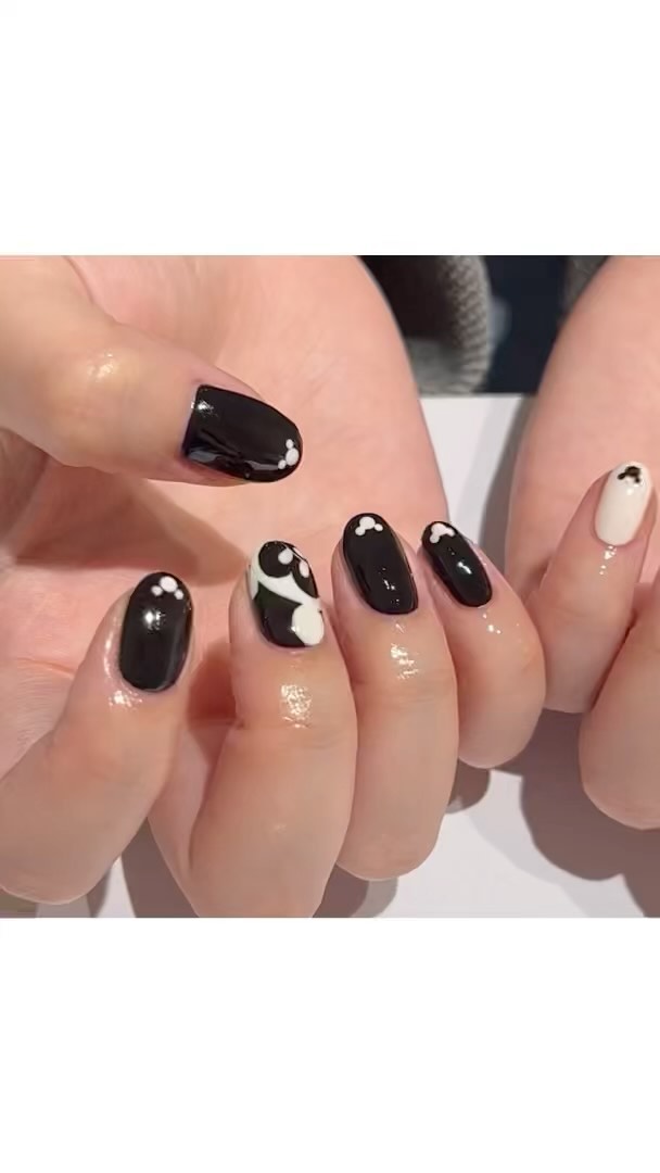 #ジェルネイル,#ネイル,#ミッキーネイルのネイルデザイン