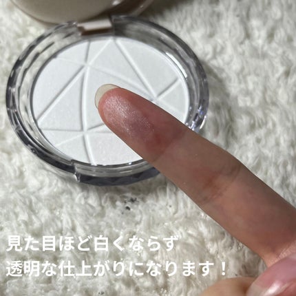 毛穴レスパウダー/CEZANNE/プレストパウダーを使ったクチコミ(3枚目)