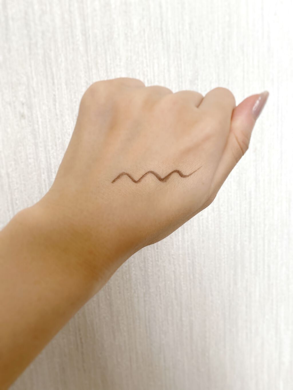 スキルレスライナー/LUMIURGLAS/リキッドアイライナーを使ったクチコミ（1枚目）