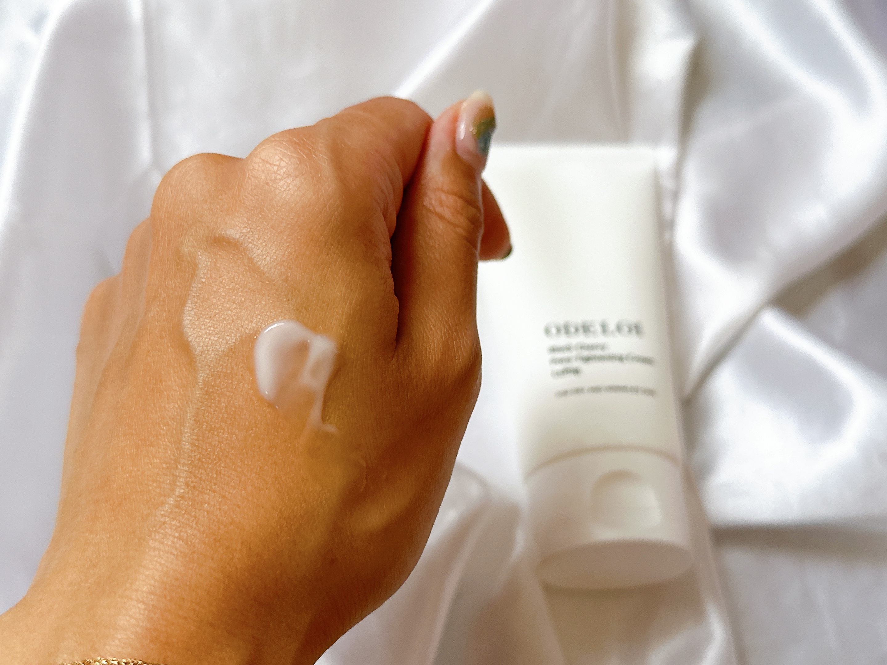 ブラックチェリー毛穴収縮クリーム　ルフティグ/ODELOI/フェイスクリームを使ったクチコミ（3枚目）