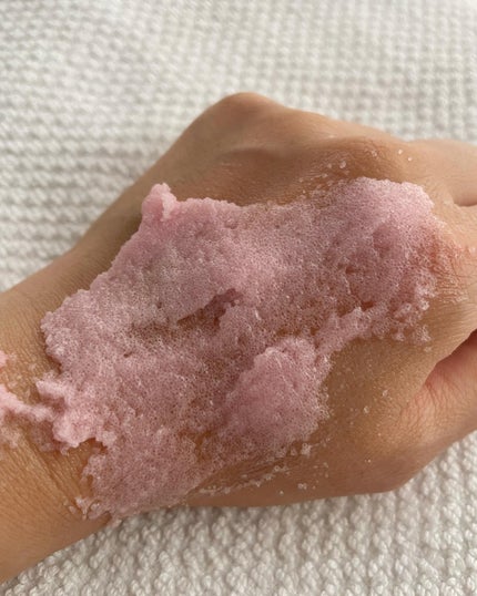 Q+Me スウィート ボム タラソ スクラブ/AGARISM/バスト・ヒップケアを使ったクチコミ(3枚目)