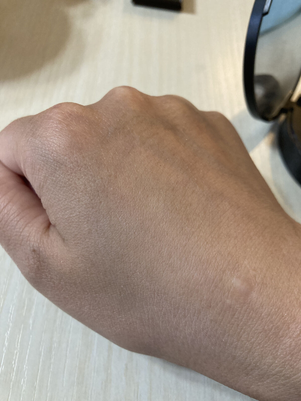 パーフェクトフィニッシュHDパウダー クリア/e.l.f. Cosmetics/プレストパウダーを使ったクチコミ（3枚目）