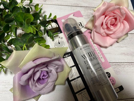 BODYPLEX ホイップリムーバーのクチコミ「香りは他のに比べてキツくない。
レディローズのかおりです。
カミソリ負けが酷いので泡で出来る除.....」(2枚目)