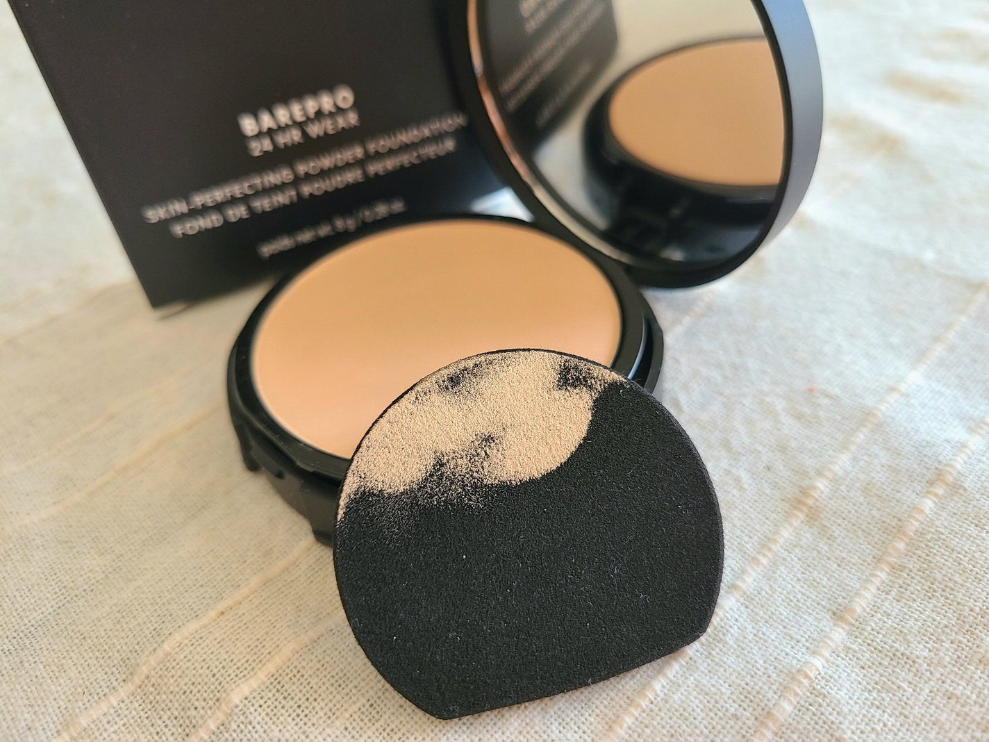 ベアプロ 24HR パウダー ファンデーション/bareMinerals/パウダーファンデーションを使ったクチコミ(3枚目)