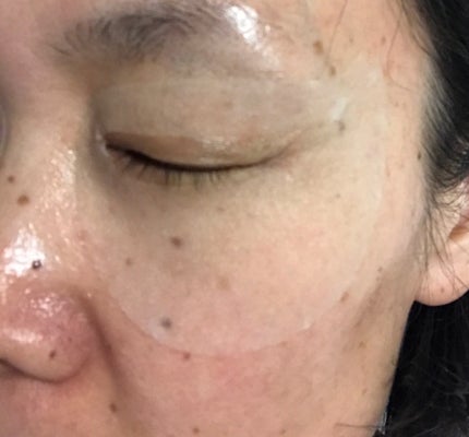 ビューティーアイズ エッセンスシート プレミアム/AXXZIA/アイケア・アイクリームを使ったクチコミ(8枚目)