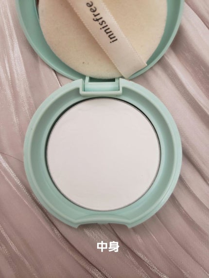 ノーセバム ミネラルパクト N/innisfree/プレストパウダーを使ったクチコミ(2枚目)