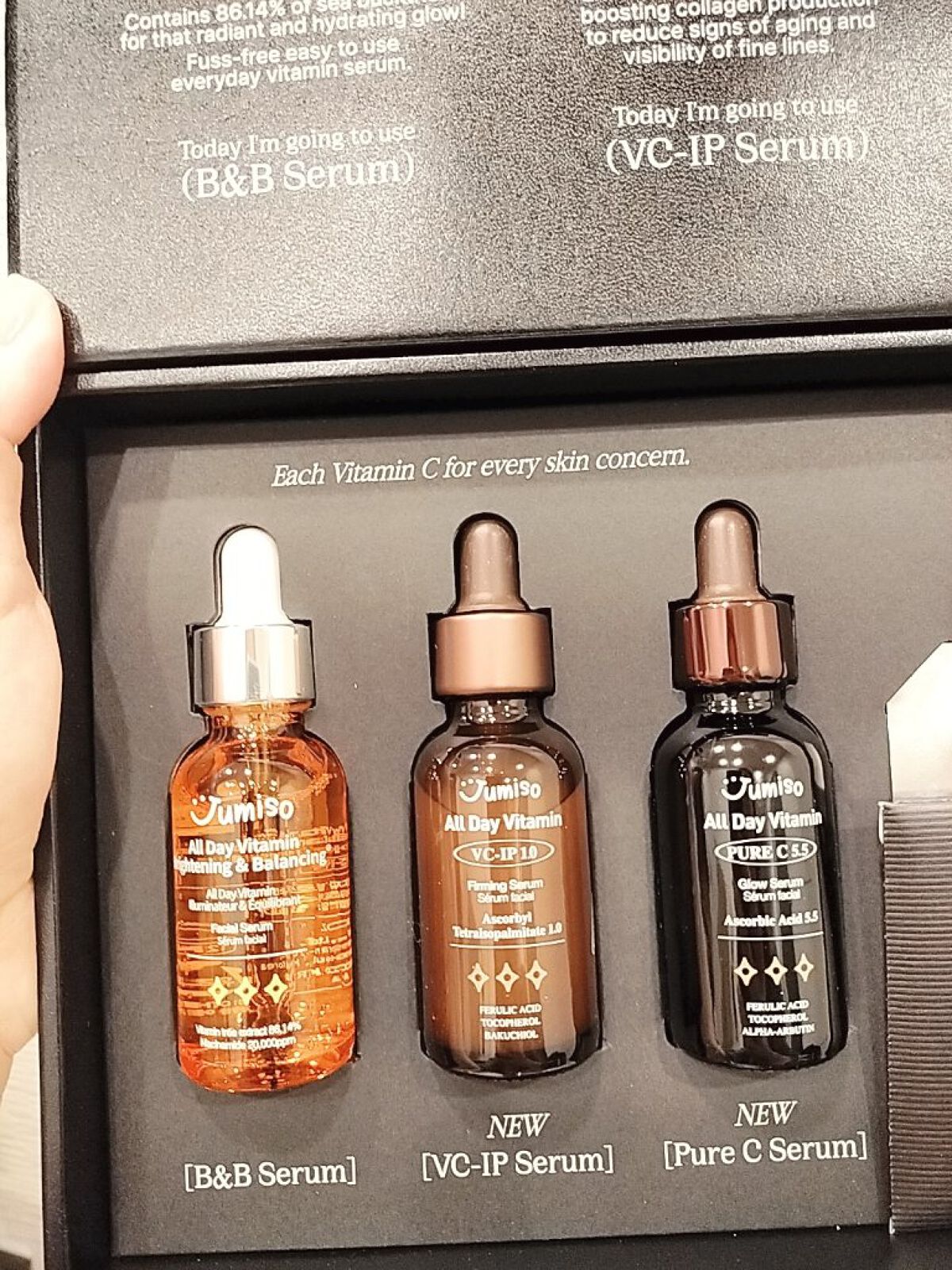 オールデイビタミンブライトニング＆バランシングフェイシャルセラム/JUMISO/美容液を使ったクチコミ（2枚目）