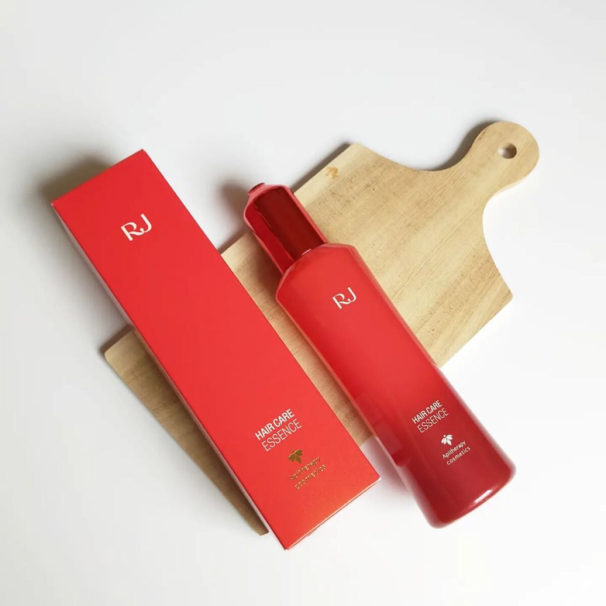 薬用 RJ地肌ケア エッセンス /アピセラピーコスメティクス/頭皮ローションを使ったクチコミ(1枚目)